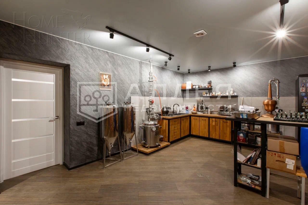 2-этажный коттедж 500 м² с отделкой