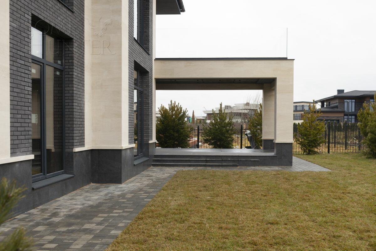 2-этажный коттедж 307 м² без отделки