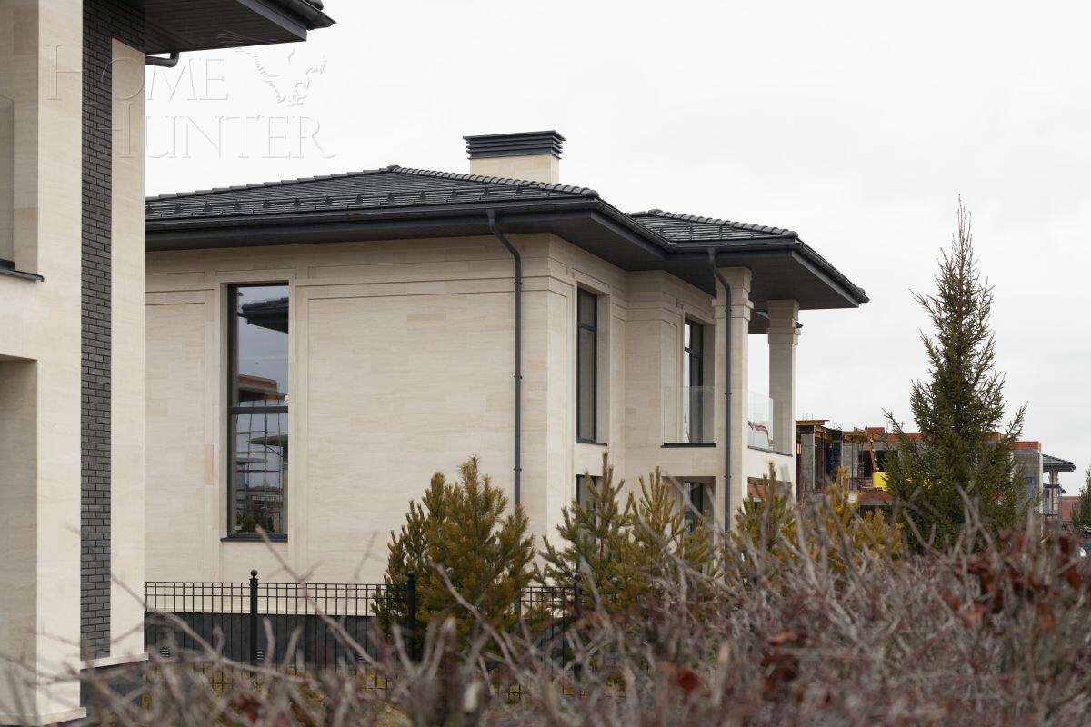 2-этажный коттедж 307 м² без отделки