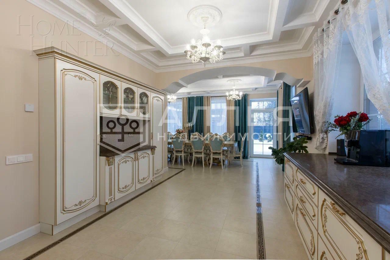 2-этажный коттедж 500 м² с отделкой