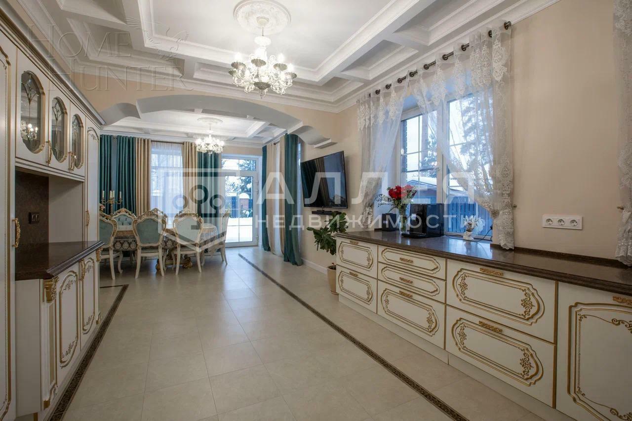 2-этажный коттедж 500 м² с отделкой