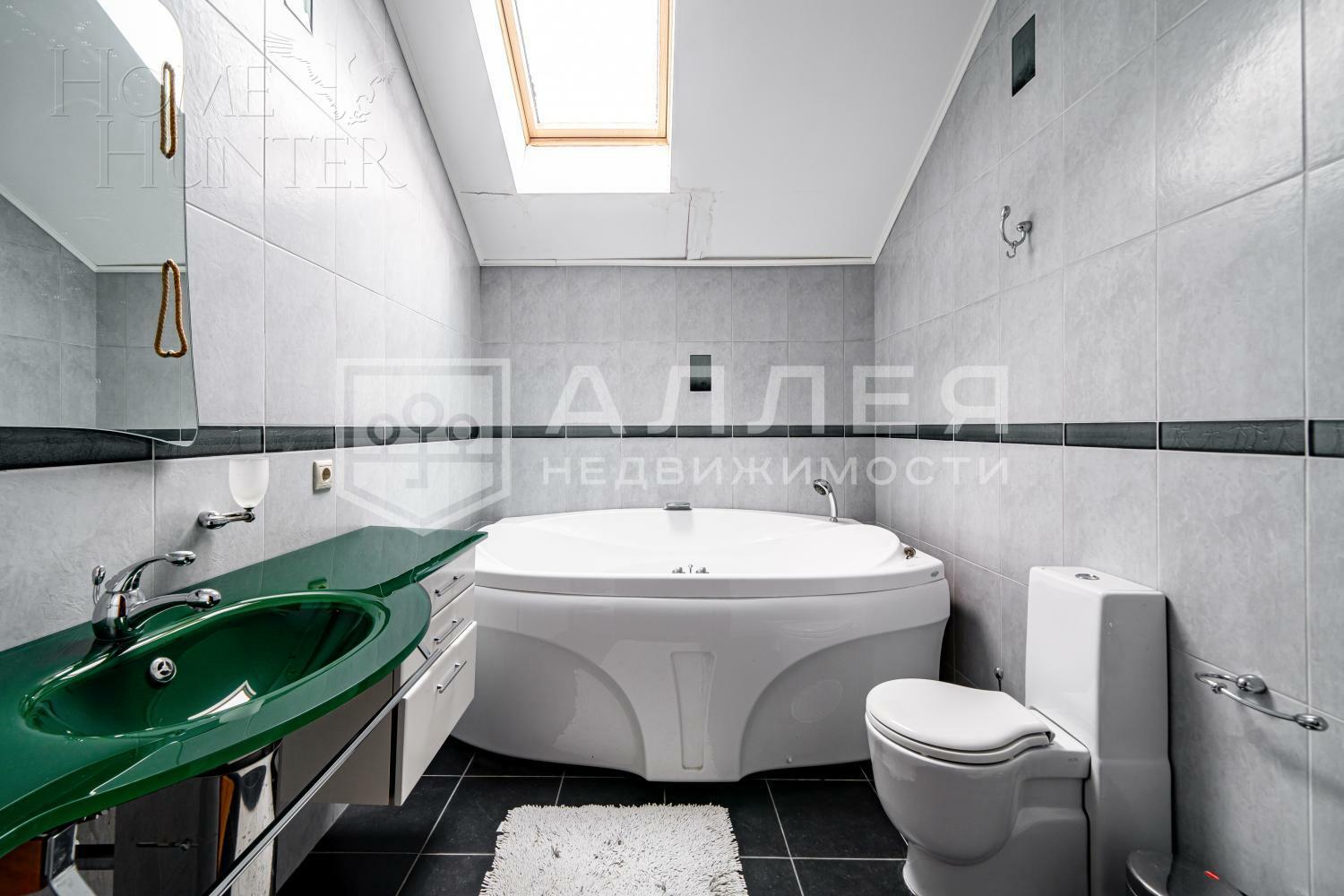 2-этажный коттедж 1 012 м² с отделкой