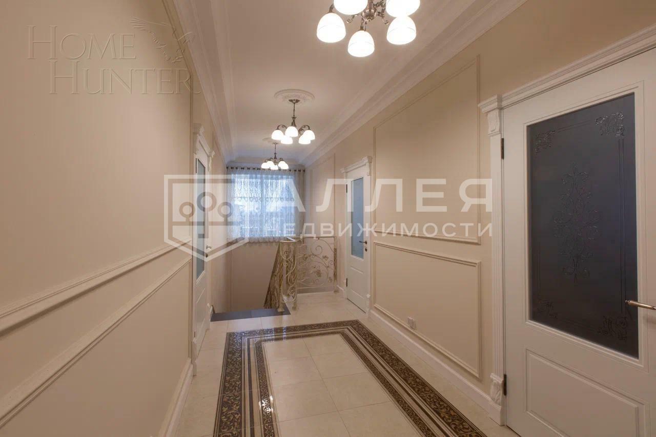 2-этажный коттедж 500 м² с отделкой