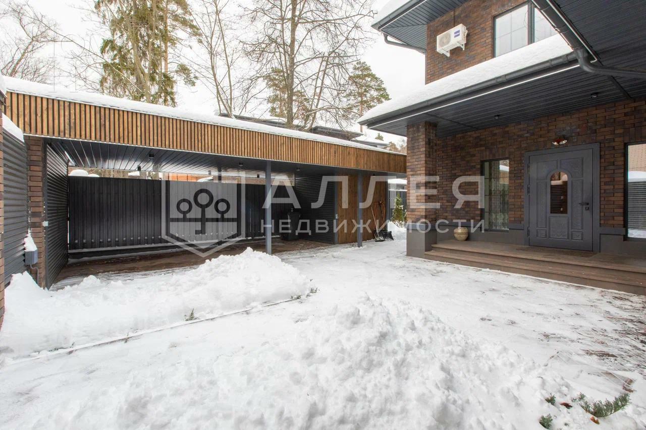 2-этажный коттедж 500 м² с отделкой