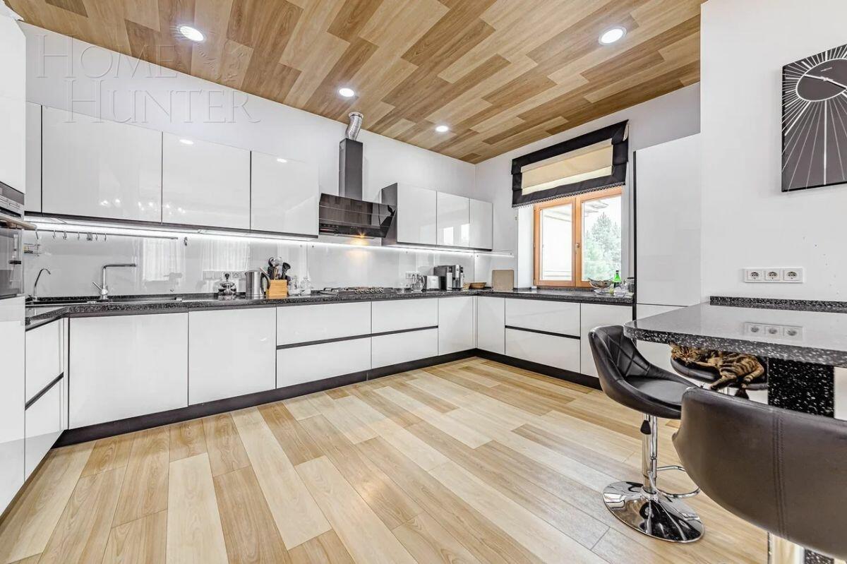 2-этажный коттедж 430 м² с отделкой