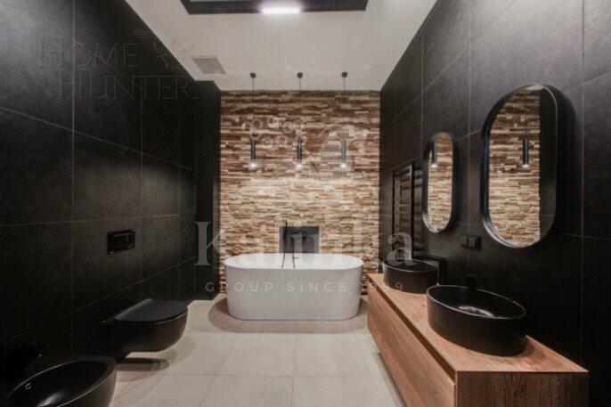 2-этажный коттедж 540 м² с отделкой