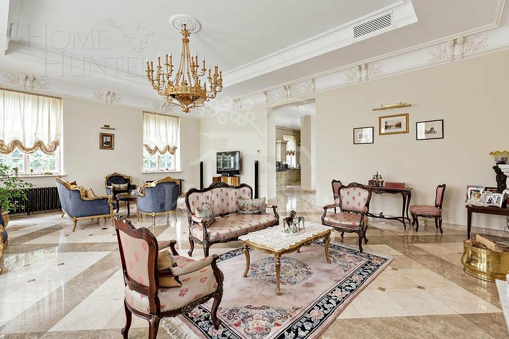 2-этажный коттедж 980 м² с отделкой