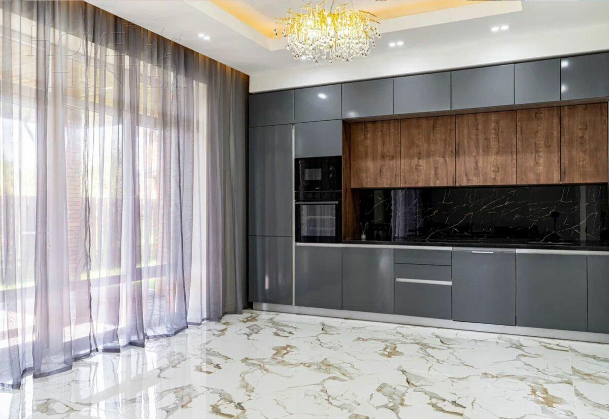 2-этажный коттедж 286 м² с отделкой