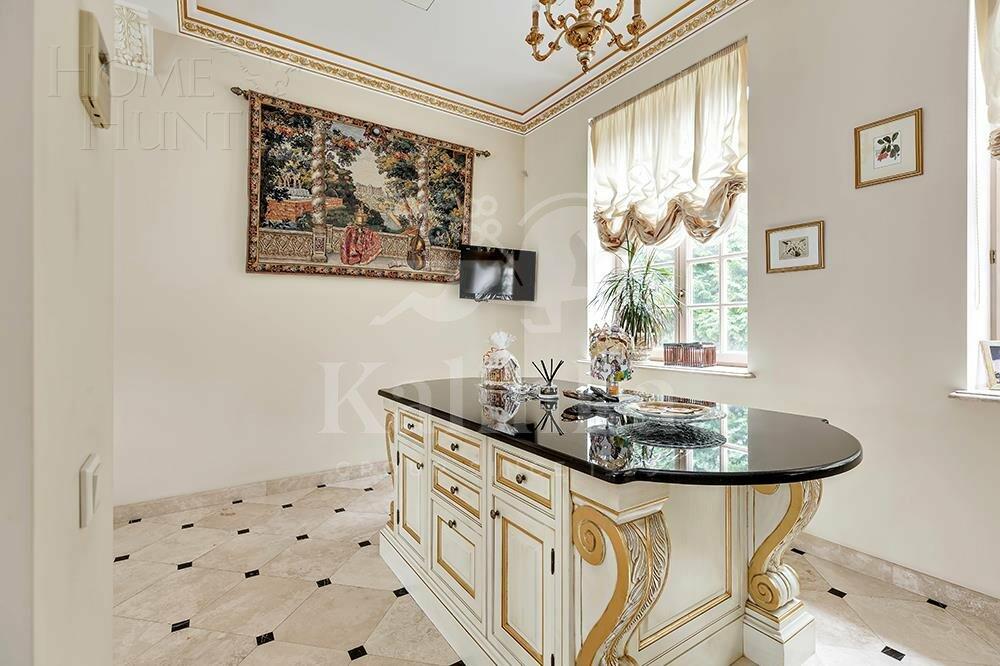 2-этажный коттедж 980 м² с отделкой