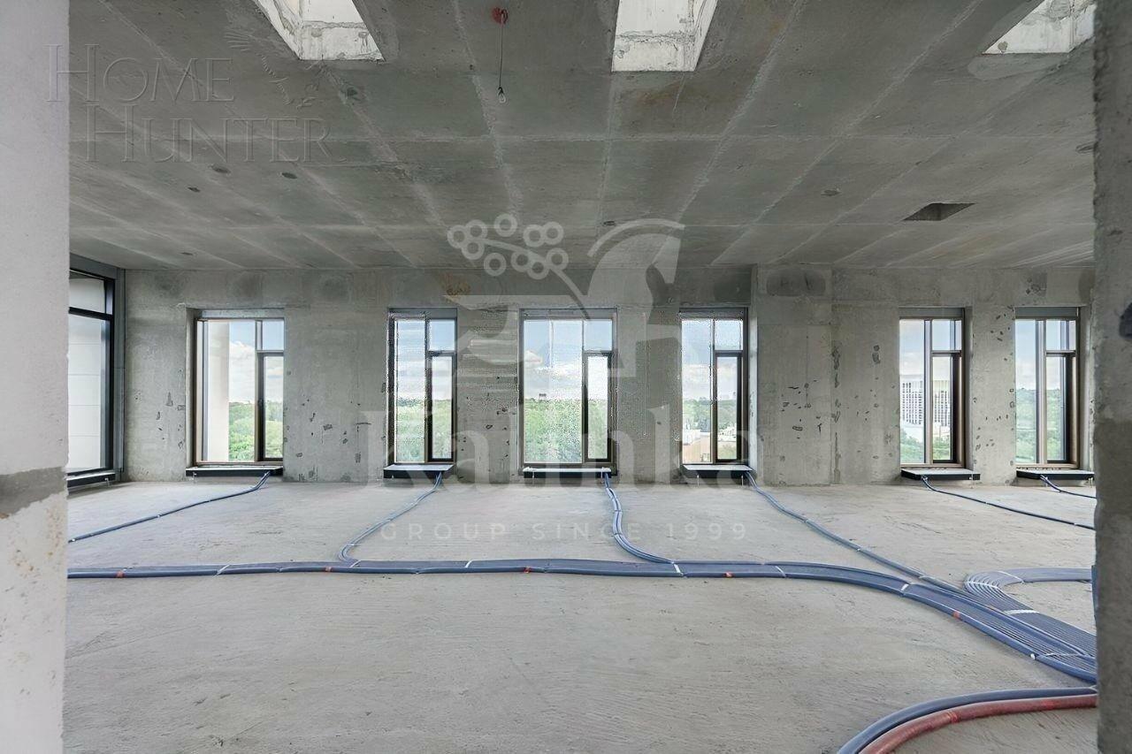 8-КОМН. ПЕНТХАУС БЕЗ ОТДЕЛКИ 422 М² НА 9 ЭТАЖЕ