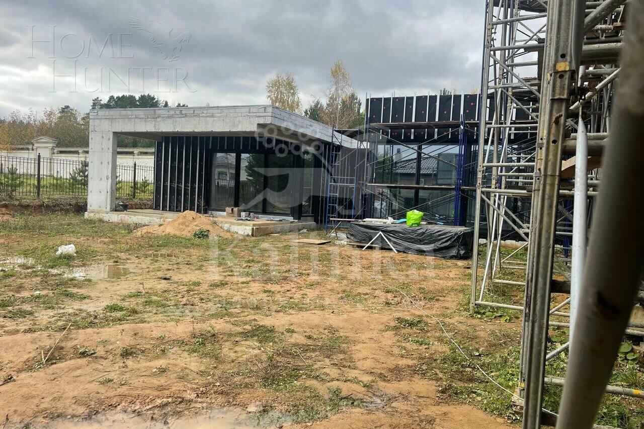 2-этажный коттедж 960 м² без отделки