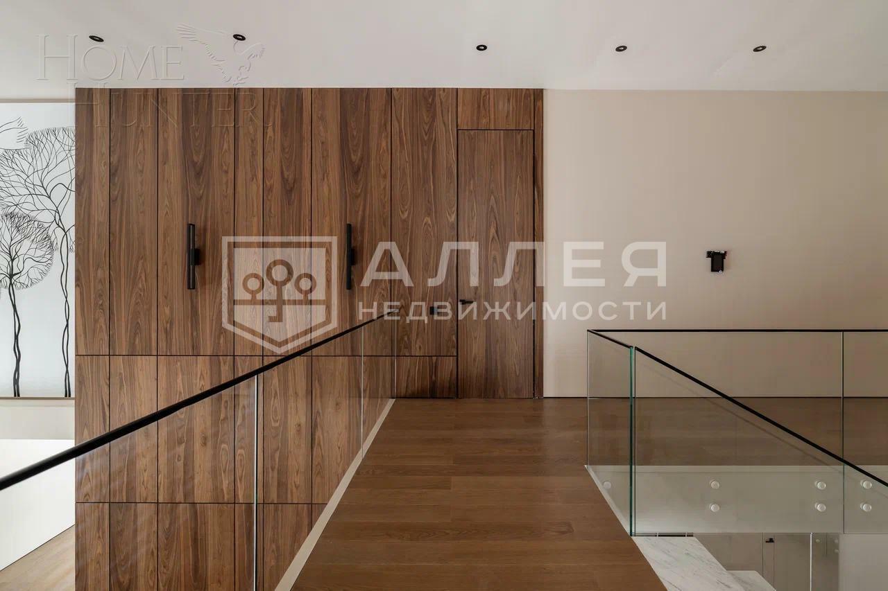 2-этажный коттедж 622 м² с отделкой