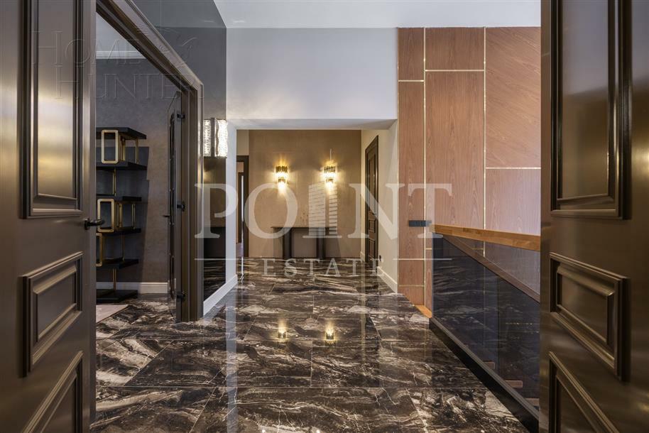 2-этажный коттедж 995 м² с отделкой