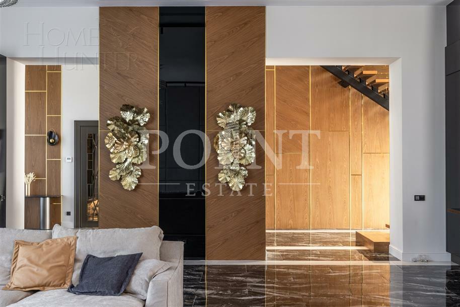 2-этажный коттедж 995 м² с отделкой