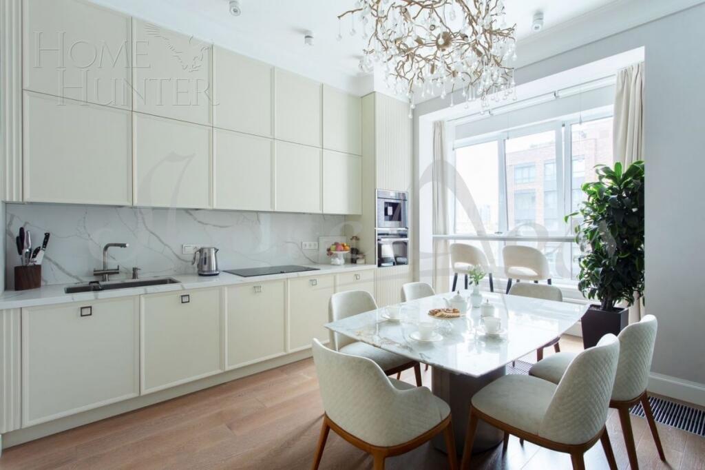 4-КОМН. КВАРТИРА С ОТДЕЛКОЙ 132 М² НА 7 ЭТАЖЕ