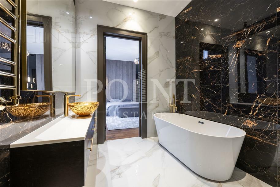 2-этажный коттедж 995 м² с отделкой