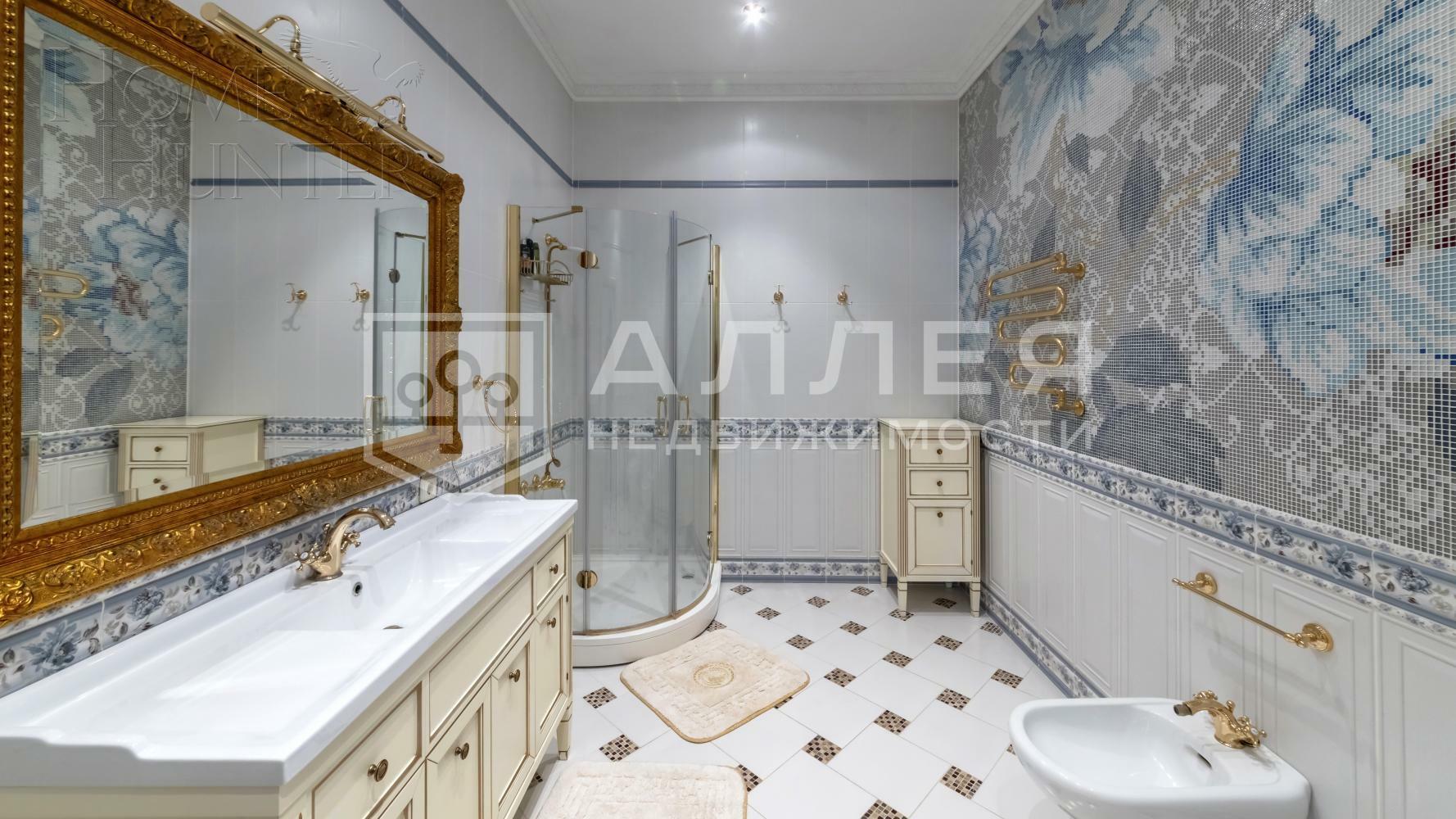 2-этажный коттедж 750 м² с отделкой