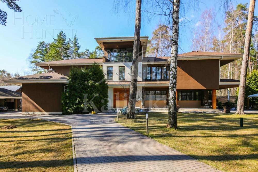2-этажный коттедж 750 м² с отделкой