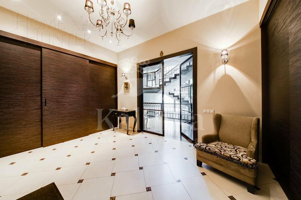 2-этажный коттедж 750 м² с отделкой