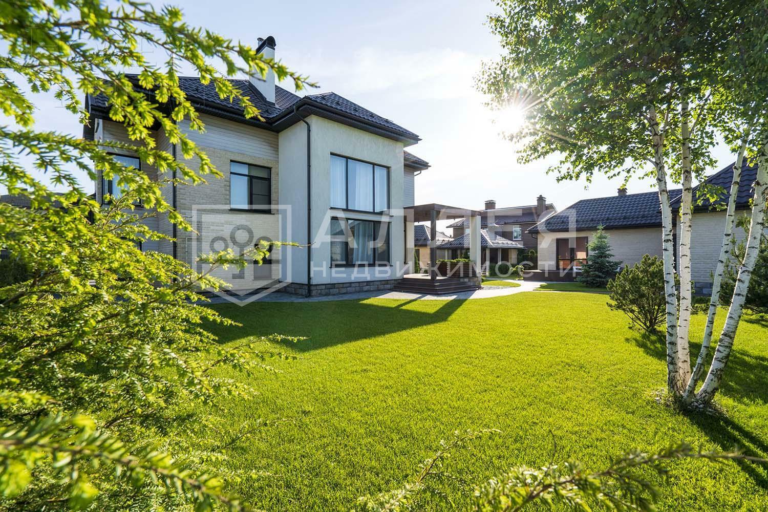 2-этажный коттедж 496 м² с отделкой