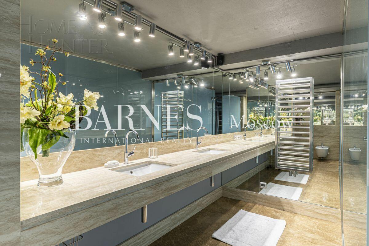 2-УРОВНЕВЫЕ АПАРТАМЕНТЫ С ОТДЕЛКОЙ 154 М² НА 68 ЭТАЖЕ