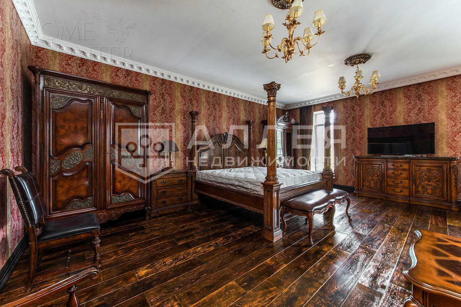 3-этажный коттедж 1 000 м² с отделкой