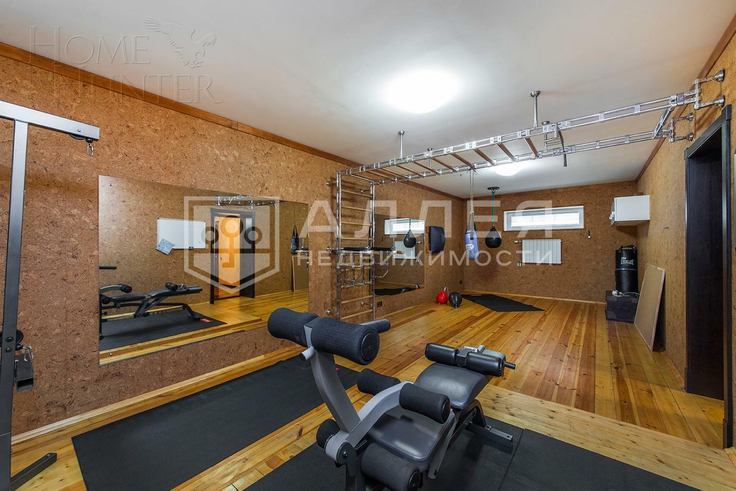 3-этажный коттедж 1 000 м² с отделкой