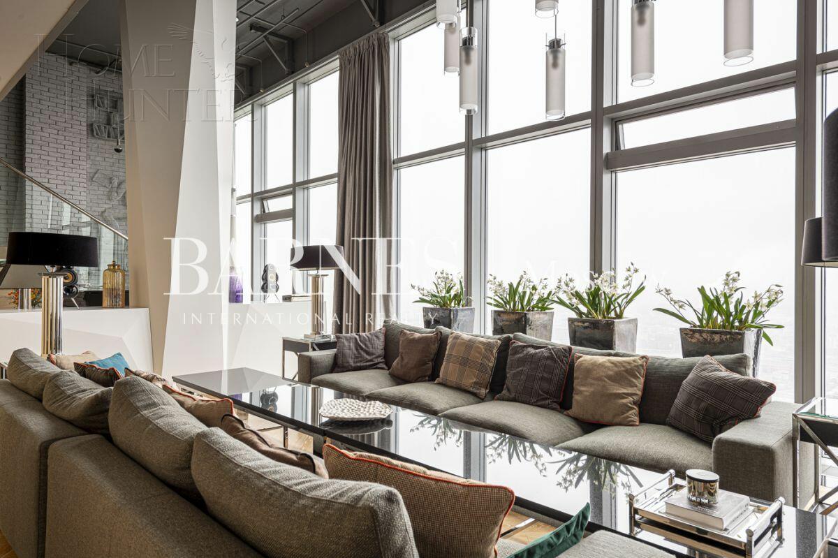 2-УРОВНЕВЫЕ АПАРТАМЕНТЫ С ОТДЕЛКОЙ 154 М² НА 68 ЭТАЖЕ