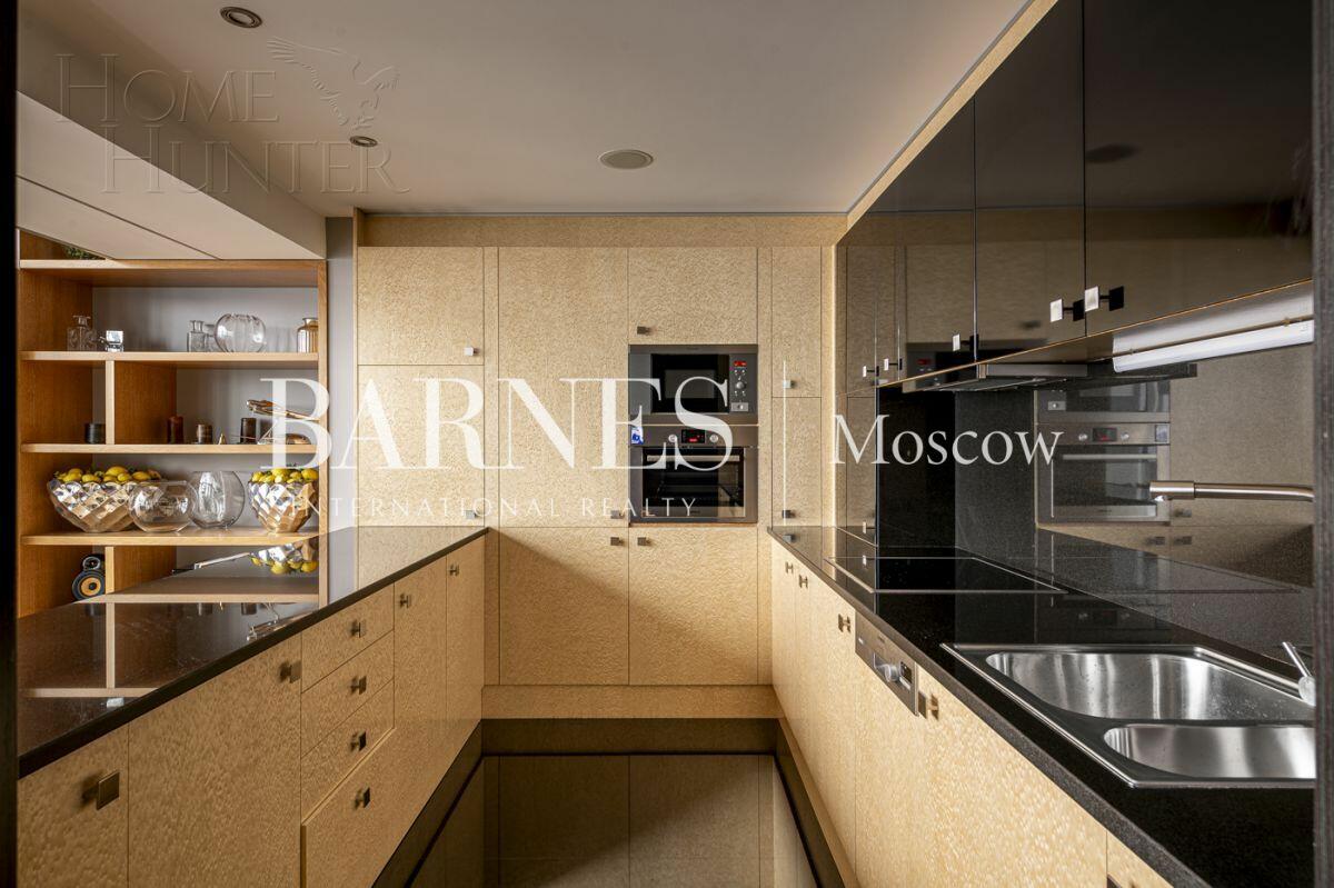 2-УРОВНЕВЫЕ АПАРТАМЕНТЫ С ОТДЕЛКОЙ 154 М² НА 68 ЭТАЖЕ