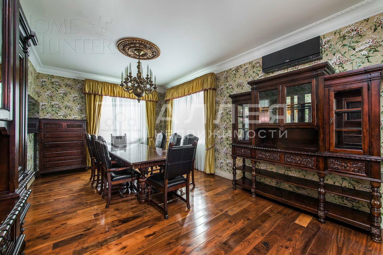 3-этажный коттедж 1 000 м² с отделкой