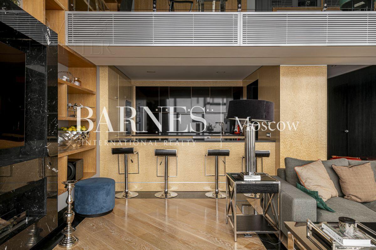 2-УРОВНЕВЫЕ АПАРТАМЕНТЫ С ОТДЕЛКОЙ 154 М² НА 68 ЭТАЖЕ