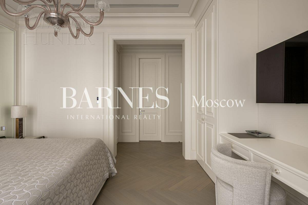 3-КОМН. КВАРТИРА С ОТДЕЛКОЙ 137 М² НА 2 ЭТАЖЕ