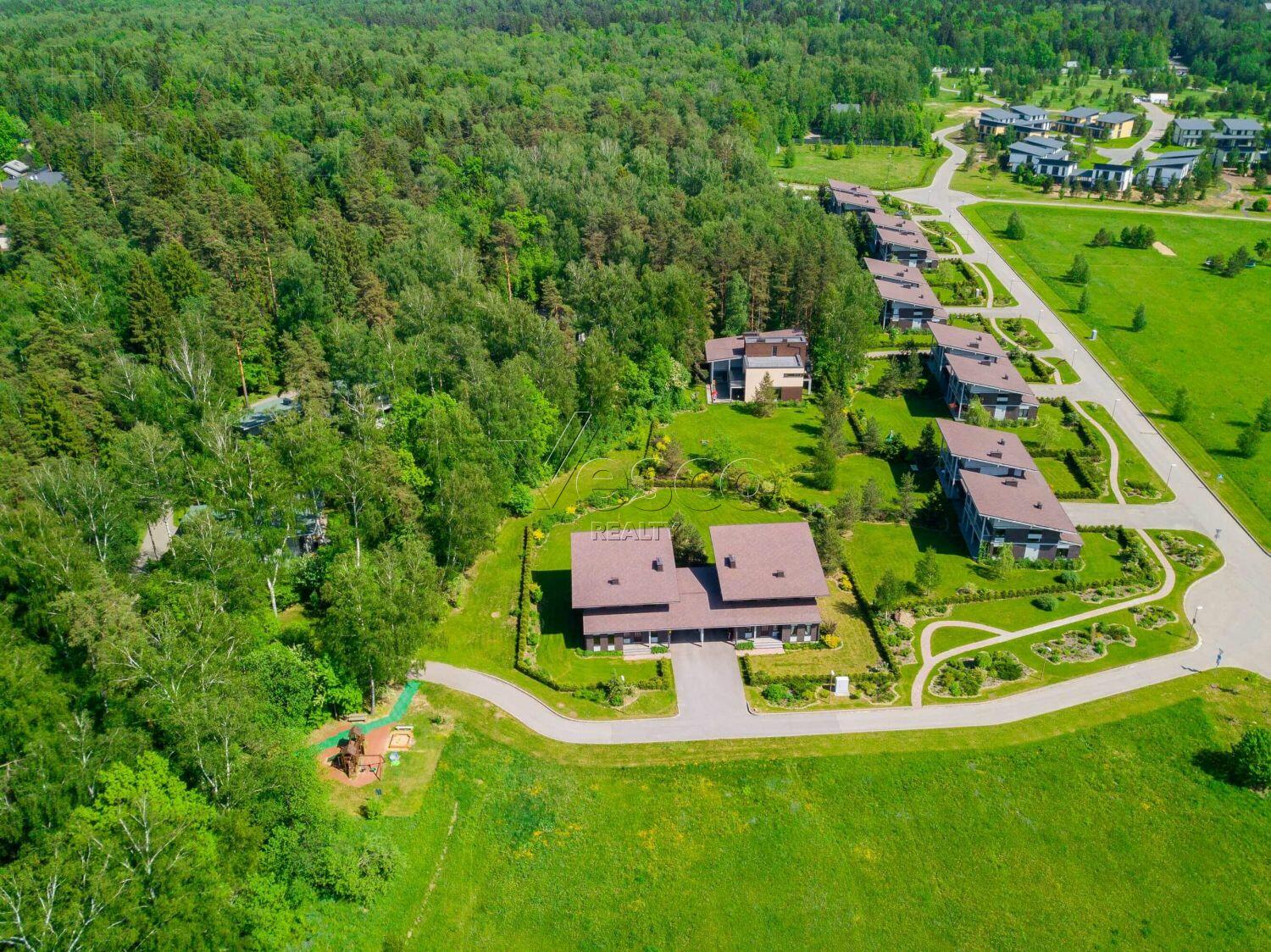 Участок 56.13 сот. в охраняемом поселке