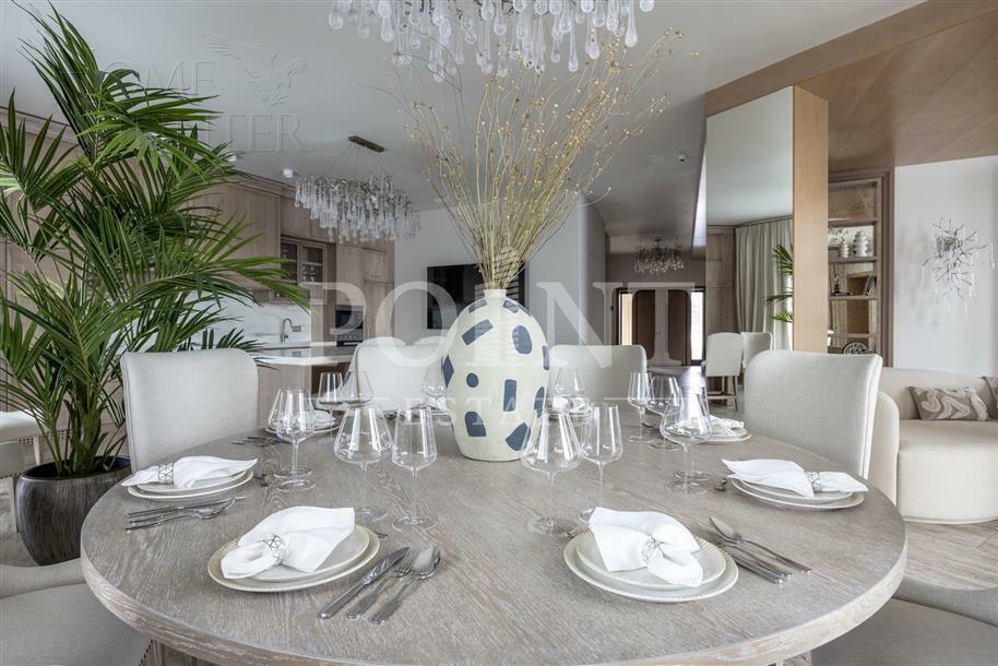 3-этажный коттедж 1 000 м² с отделкой