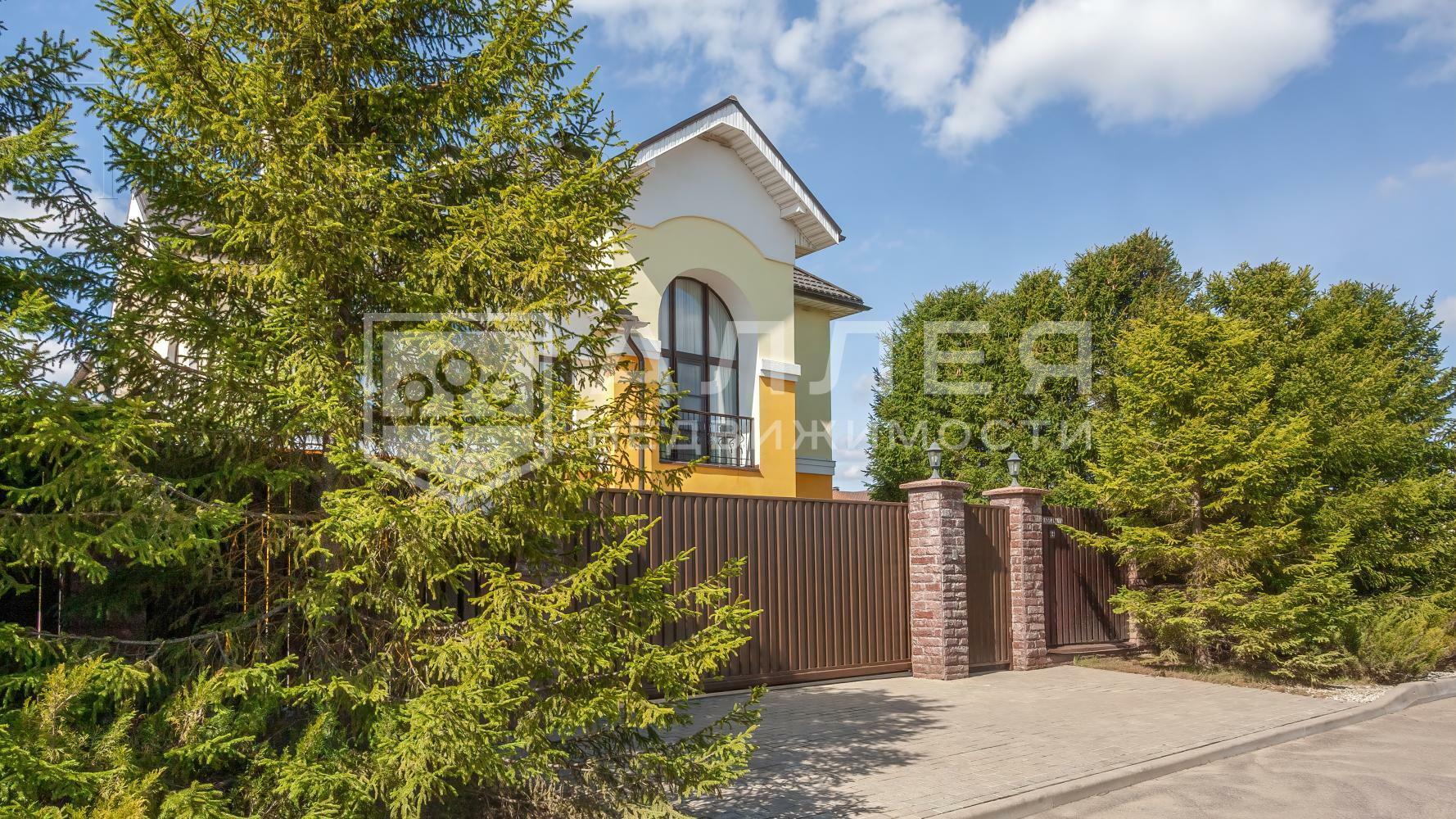 2-этажный коттедж 360 м² с отделкой