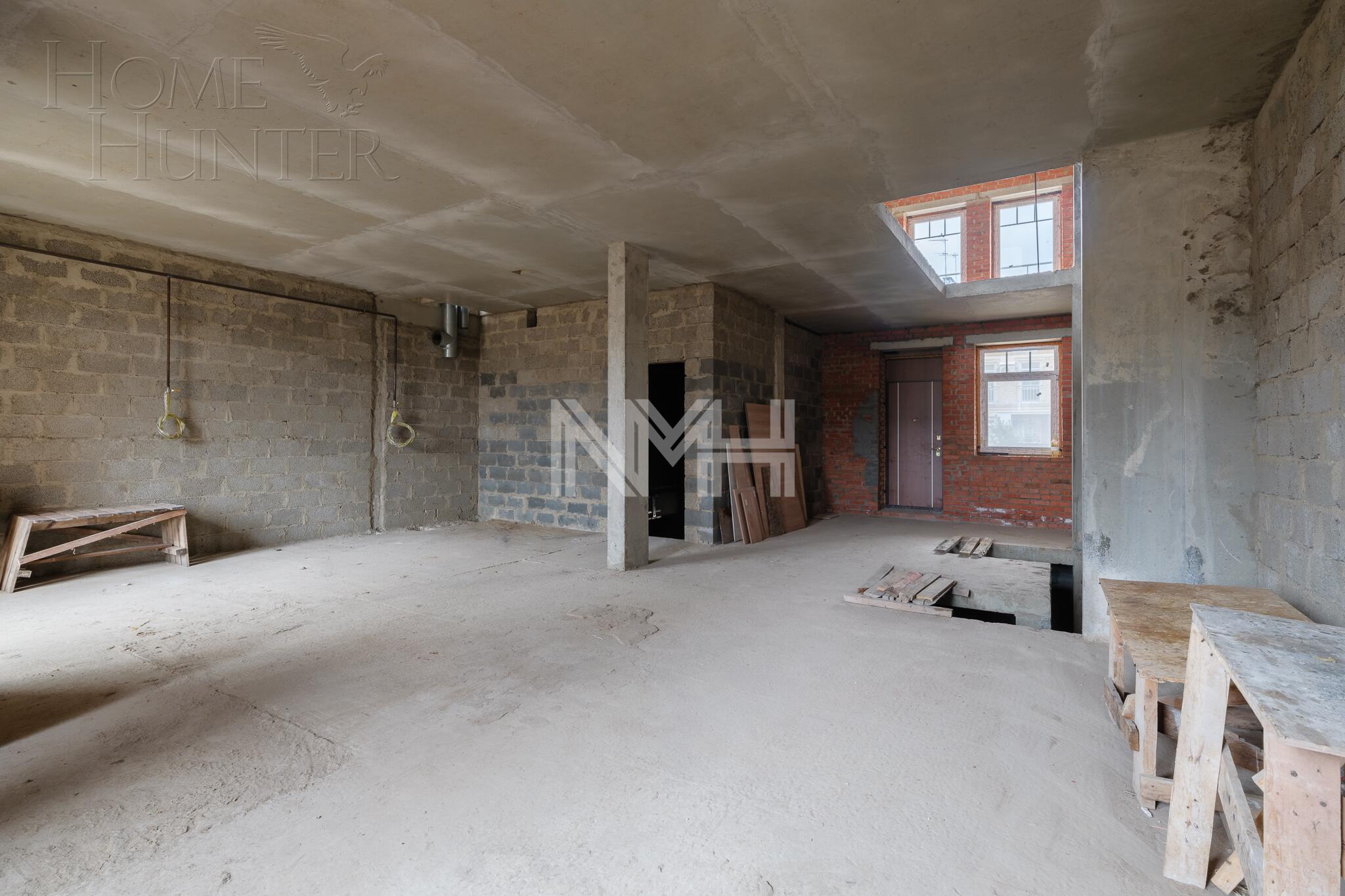 2-этажный таунхаус 380 м² без отделки