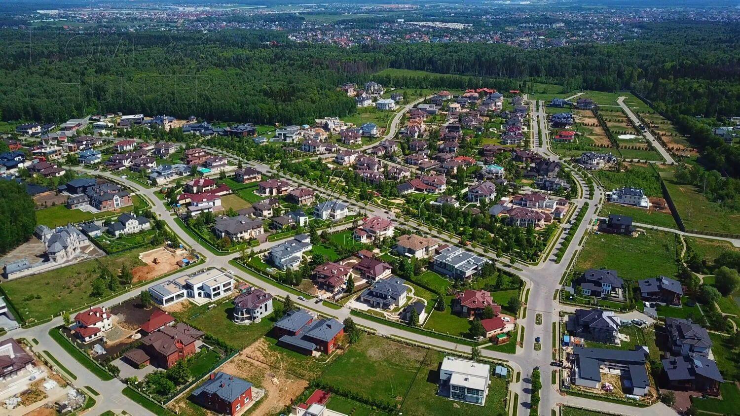 Участок 108 сот. в охраняемом поселке