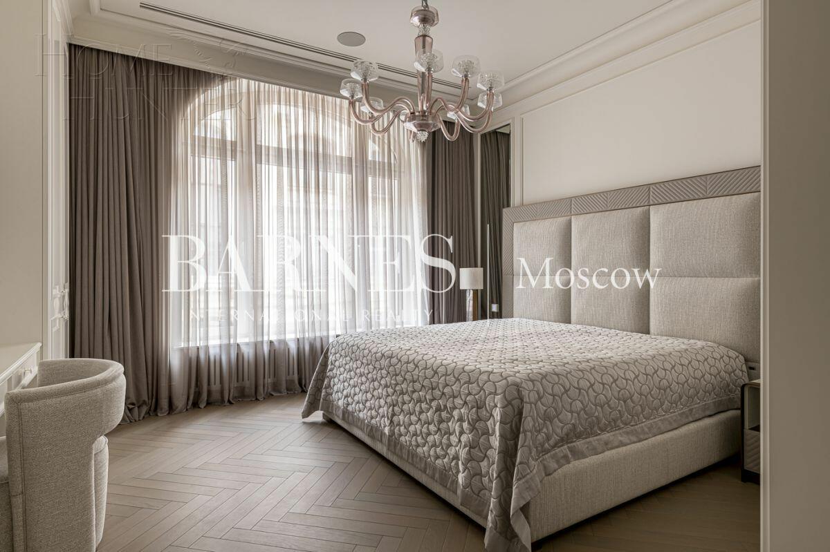 3-КОМН. КВАРТИРА С ОТДЕЛКОЙ 137 М² НА 2 ЭТАЖЕ