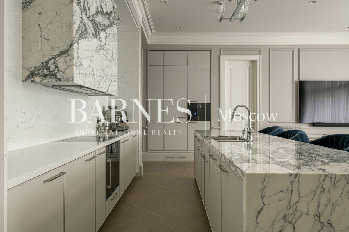 3-КОМН. КВАРТИРА С ОТДЕЛКОЙ 137 М² НА 2 ЭТАЖЕ