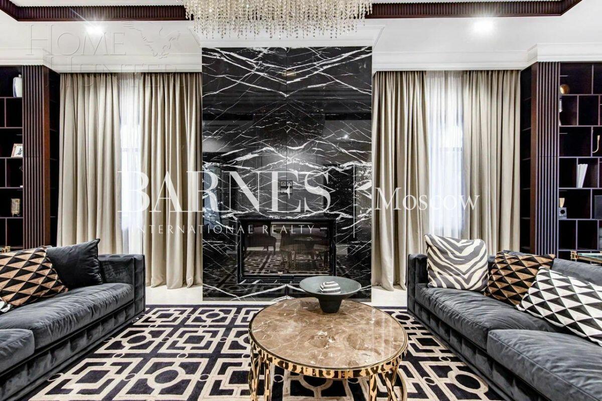 3-этажный коттедж 697 м² с отделкой