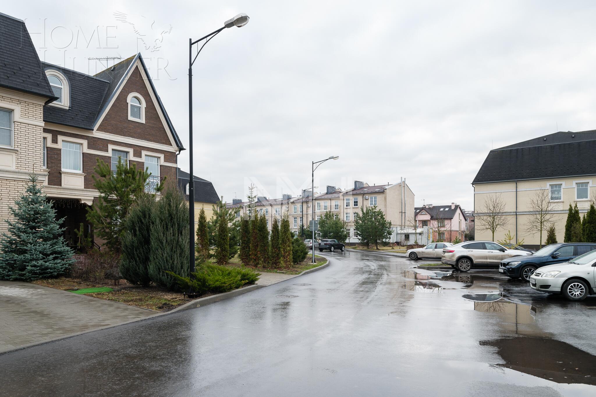 2-этажный таунхаус 380 м² без отделки