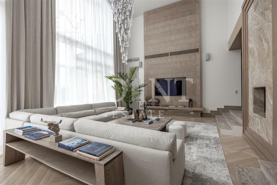 3-этажный коттедж 1 000 м² с отделкой