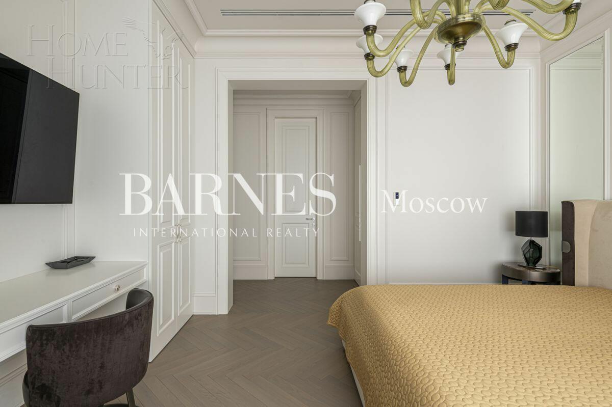 3-КОМН. КВАРТИРА С ОТДЕЛКОЙ 137 М² НА 2 ЭТАЖЕ