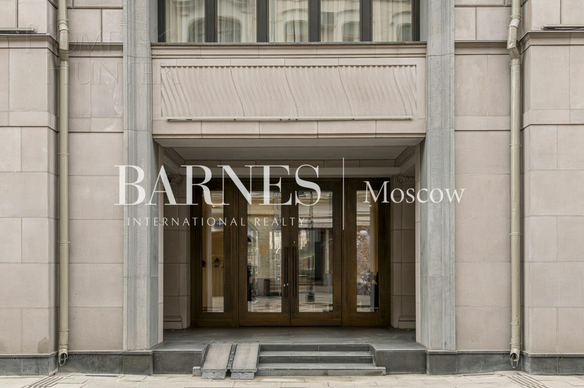 3-КОМН. КВАРТИРА С ОТДЕЛКОЙ 137 М² НА 2 ЭТАЖЕ