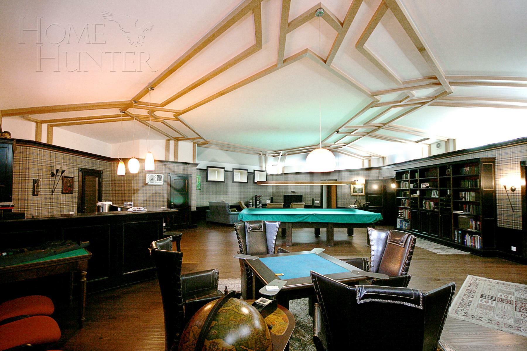 2-этажный коттедж 2 000 м² с отделкой