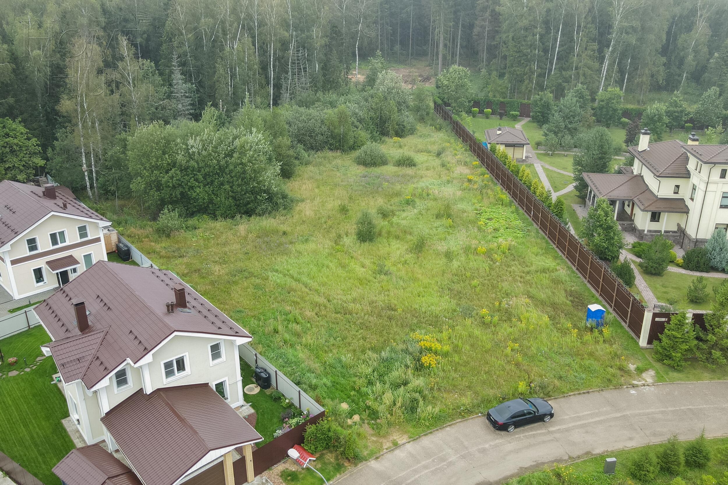 Участок 34.02 сот. в охраняемом поселке