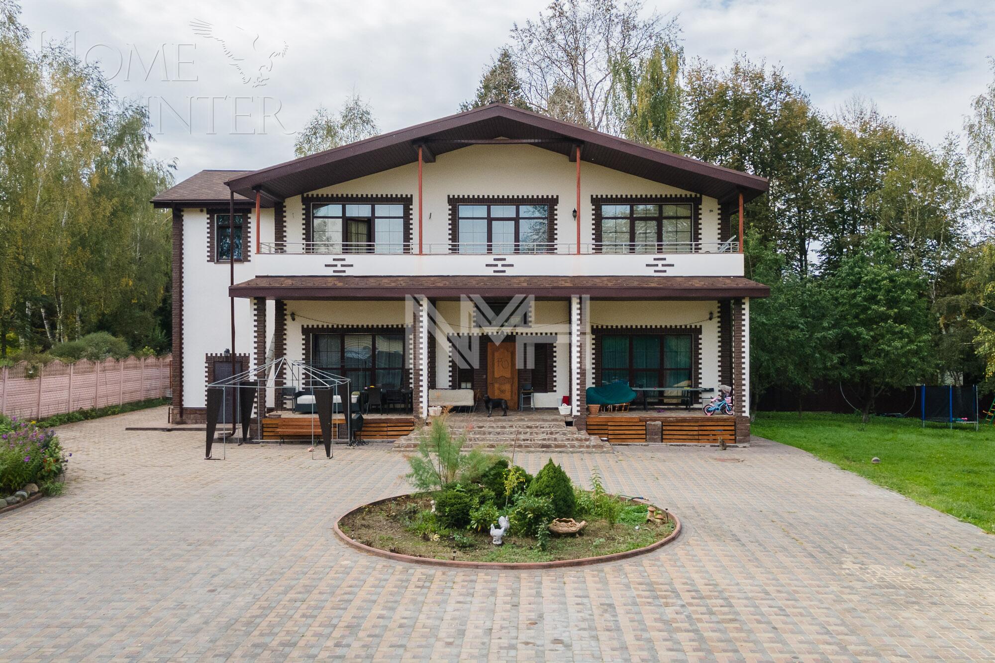 2-этажный коттедж 800 м² с отделкой