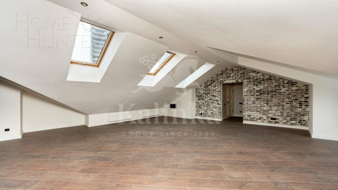 4-УРОВНЕВЫЙ ТАУНХАУС С ОТДЕЛКОЙ 370 М² НА 1 ЭТАЖЕ