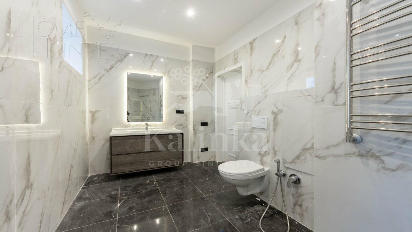 4-УРОВНЕВЫЙ ТАУНХАУС С ОТДЕЛКОЙ 370 М² НА 1 ЭТАЖЕ