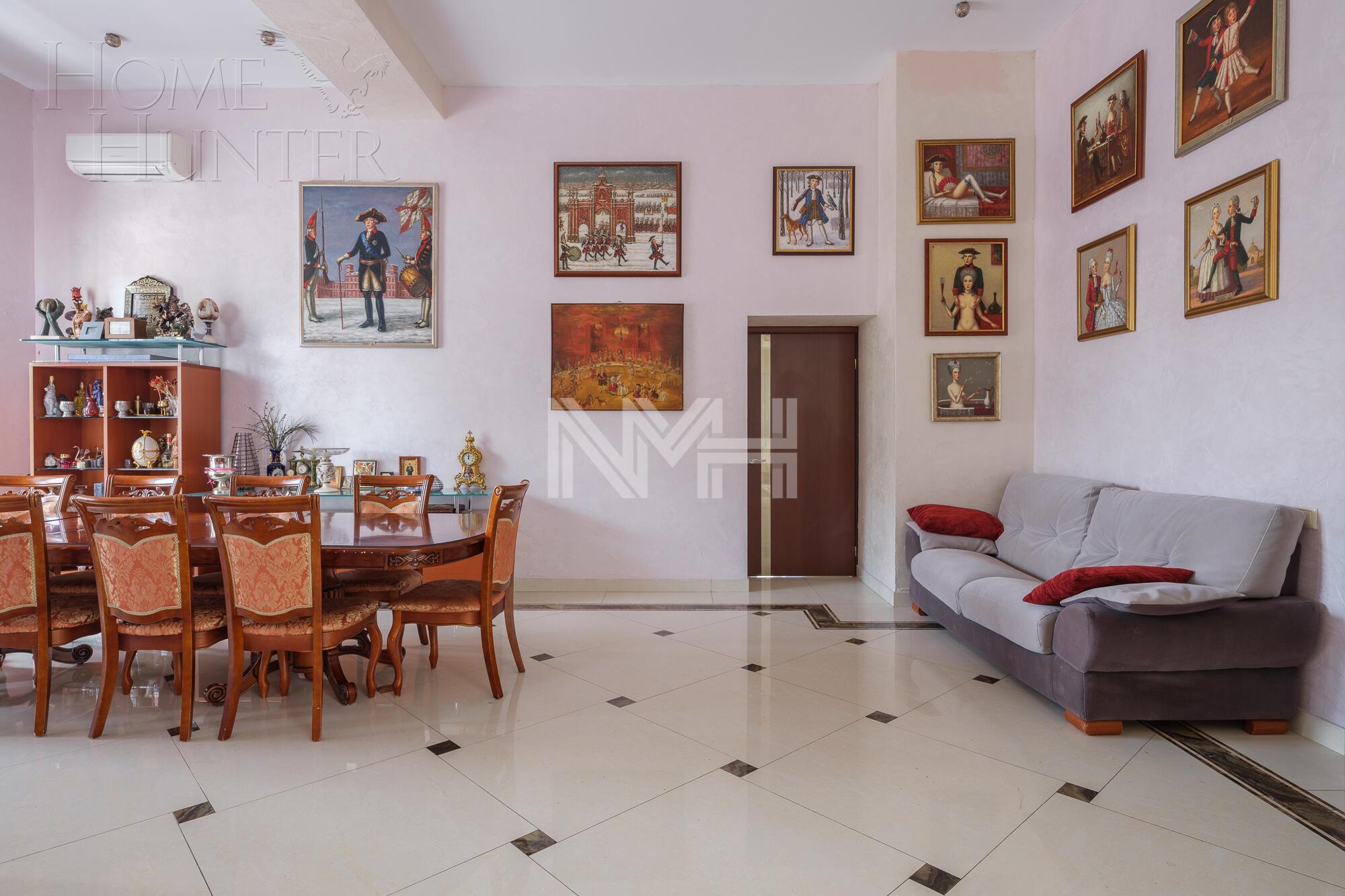 2-этажный коттедж 800 м² с отделкой